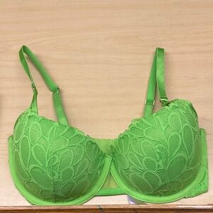 Savage X Fenty Bright Green Lace Bra